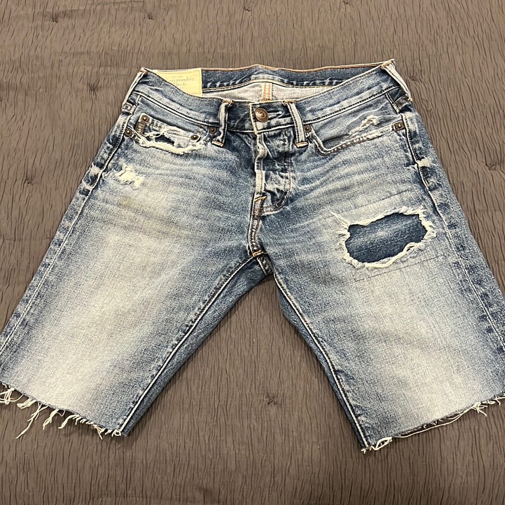 Abercrombie Men jean shorts size 28W